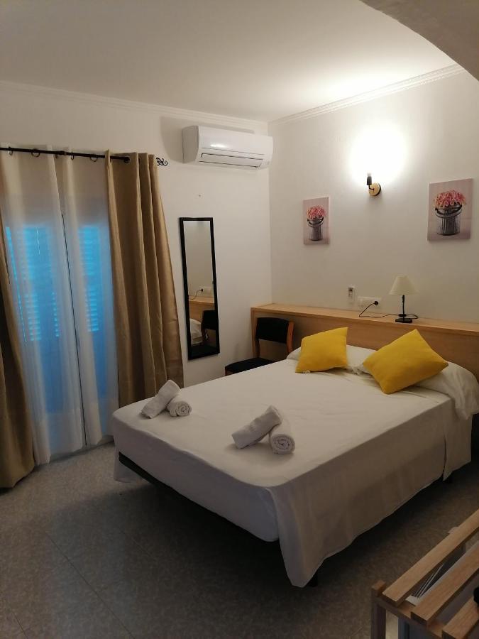 Hostal Pepe San Ferrán de ses Roques Exteriér fotografie