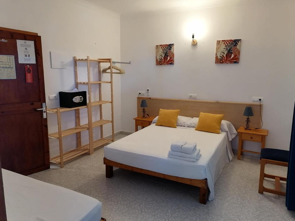 Hostal Pepe San Ferrán de ses Roques Exteriér fotografie